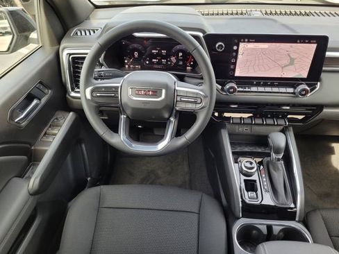 New 2026 GMC Canyon Elevation w/ Convenience Package image 11