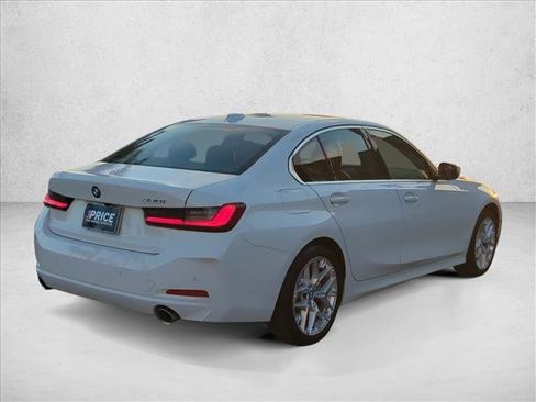 Used 2025 BMW 330i Sedan RWD image 5