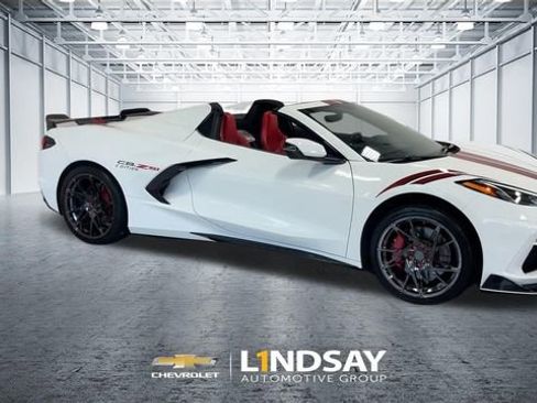 Used 2022 Chevrolet Corvette Stingray Preferred Conv w/ Z51 Performance Package RWD image 3