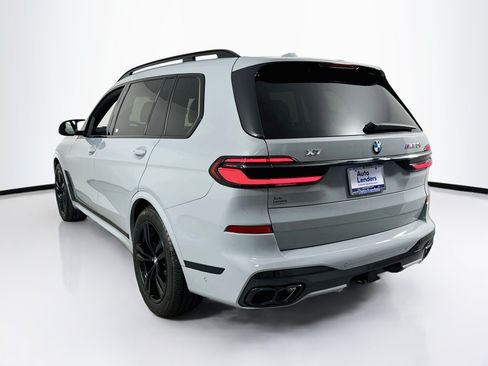 Used 2025 BMW X7 M60i AWD/4WD image 7