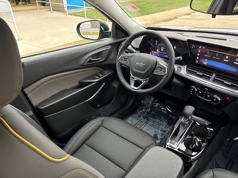 New 2026 Chevrolet Trax ACTIV w/ Driver Confidence Package image 24