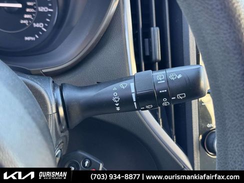 Used 2018 Subaru Impreza 2.0i Premium w/ Eyesight & BSD & Rcta image 19