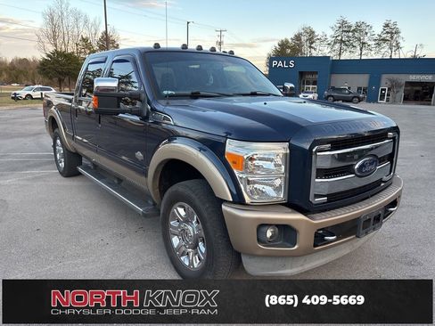 Used 2014 Ford F250 King Ranch w/ King Ranch w/Chrome Package image 2