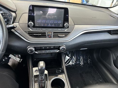 Certified 2023 Nissan Altima 2.5 SR FWD image 16