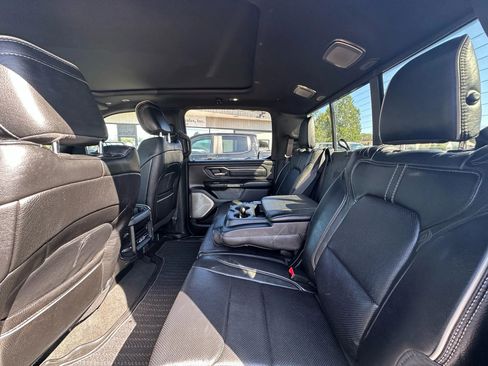 Used 2019 RAM 1500 Limited AWD/4WD image 12