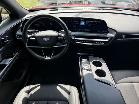 Used 2024 Cadillac Lyriq Sport RWD image 14