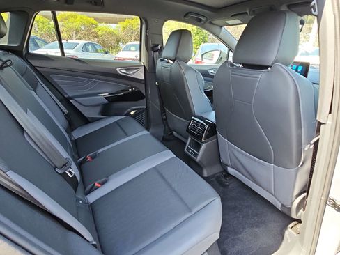 Certified 2023 Volkswagen ID.4 S RWD image 11