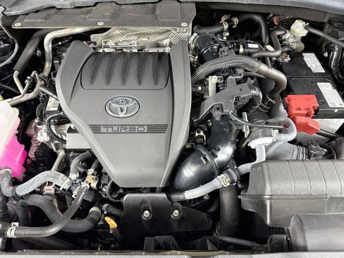 Certified 2025 Toyota Grand Highlander FWD image 51