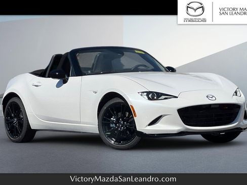 New 2025 MAZDA MX-5 Miata Club image 1