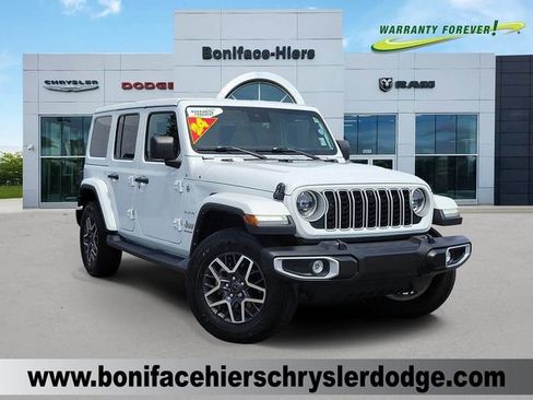 Used 2024 Jeep Wrangler Unlimited Sahara w/ Technology Group AWD/4WD image 1