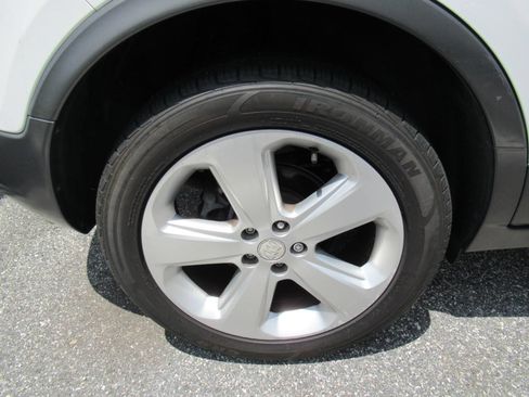 Used 2016 Buick Encore FWD image 5