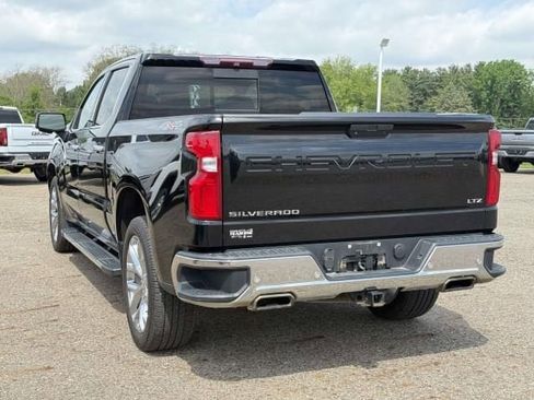 Used 2019 Chevrolet Silverado 1500 LTZ w/ LTZ Premium Package AWD/4WD image 6