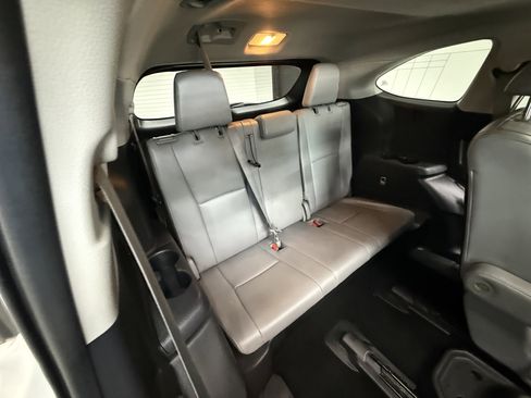Used 2021 Toyota Highlander Platinum AWD/4WD image 26