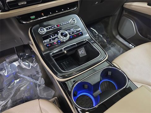 Used 2023 Lincoln Nautilus Reserve w/ Equipment Group 202A image 22