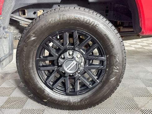 Used 2022 Ford F250 XLT w/ Black Appearance Package image 30