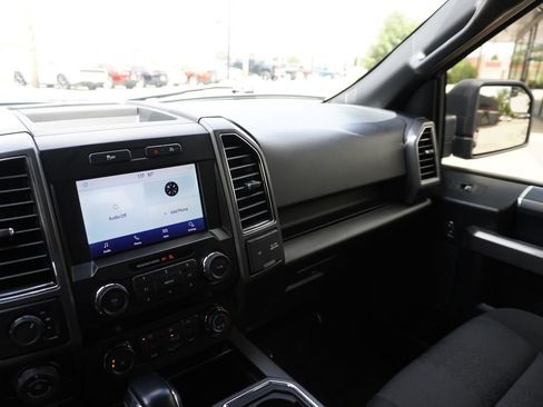 Used 2020 Ford F150 XLT w/ Equipment Group 302A Luxury AWD/4WD image 19