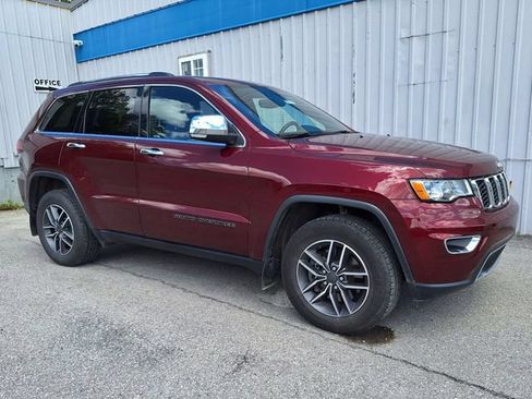 Used 2021 Jeep Grand Cherokee Limited AWD/4WD image 4