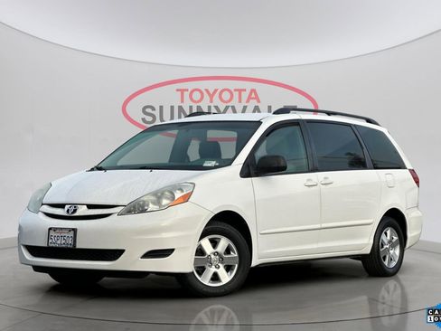 Used 2006 Toyota Sienna LE image 1