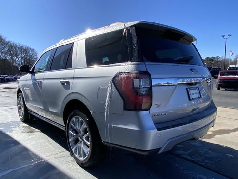 Used 2018 Ford Expedition Limited w/ Equipment Group 302A image 7