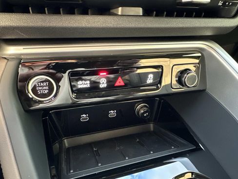 New 2025 Audi Q5 Premium Plus image 19