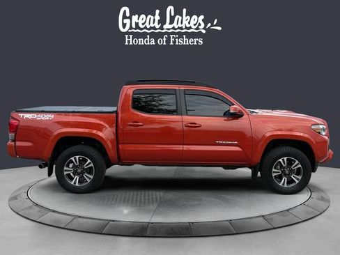 Used 2016 Toyota Tacoma TRD Sport w/ Towing Package AWD/4WD image 6