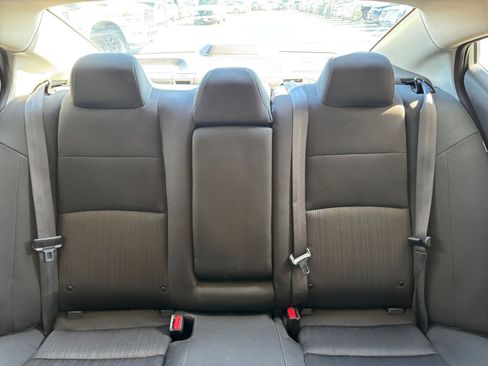 Used 2025 Nissan Altima 2.5 SV FWD image 39