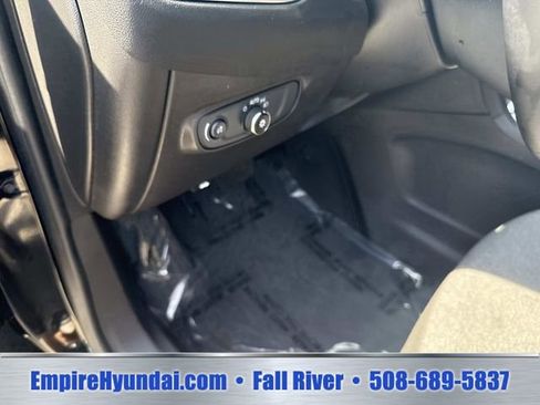 Used 2024 Chevrolet Equinox LT AWD/4WD image 23