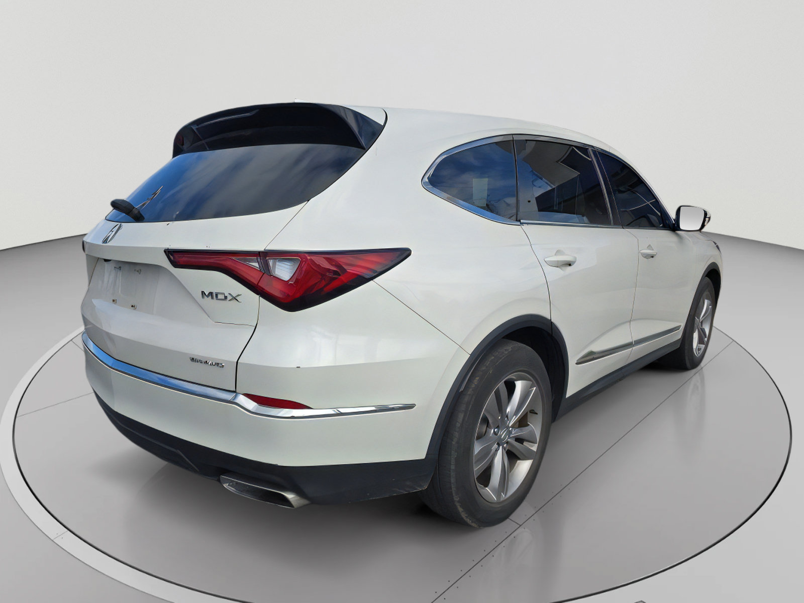 Used 2023 Acura MDX SH-AWD image 3