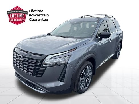 New 2026 Nissan Pathfinder Platinum w/ Cargo Package AWD/4WD image 1