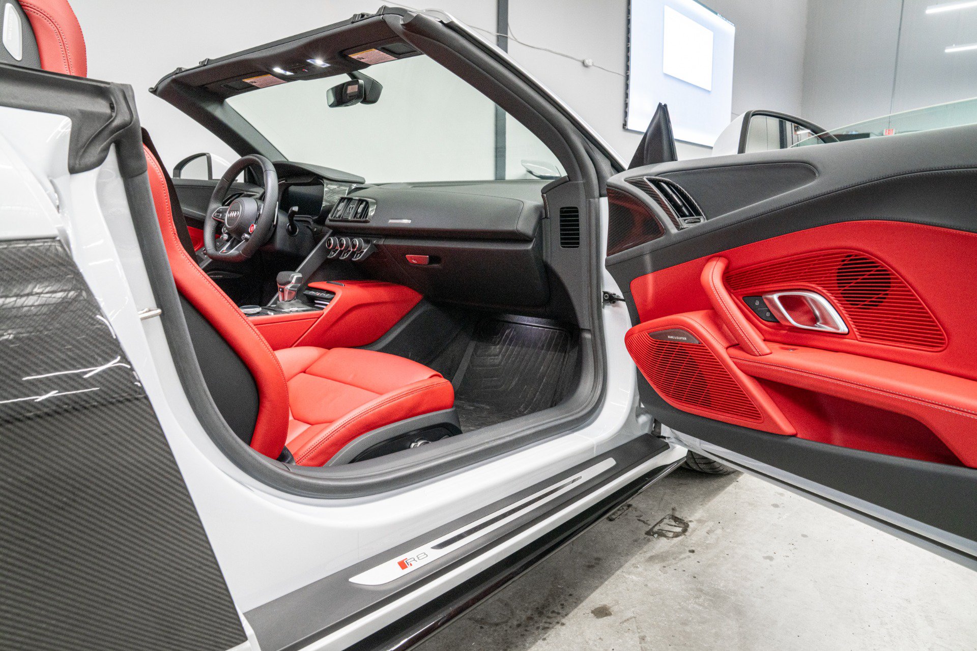 Used 2023 Audi R8 V10 performance RWD image 26