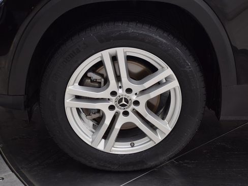 Certified 2022 Mercedes-Benz GLB 250 image 11