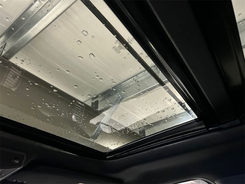 Used 2020 Ford F150 Platinum w/ Equipment Group 701A Luxury image 29