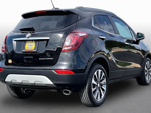 Used 2022 Buick Encore Preferred w/ Safety Package FWD image 2