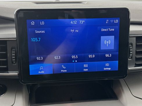 Used 2024 Ford Explorer XLT w/ Equipment Group 202A RWD image 21