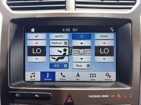 Used 2018 Ford Explorer Limited AWD/4WD image 28