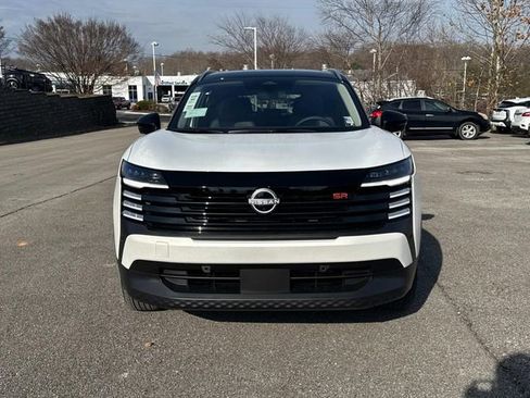 New 2026 Nissan Kicks SR w/ SR Premium Package image 9