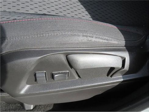 Used 2012 Chevrolet Equinox LS image 4