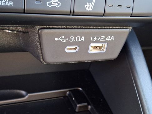 New 2026 Subaru Outback Limited image 18