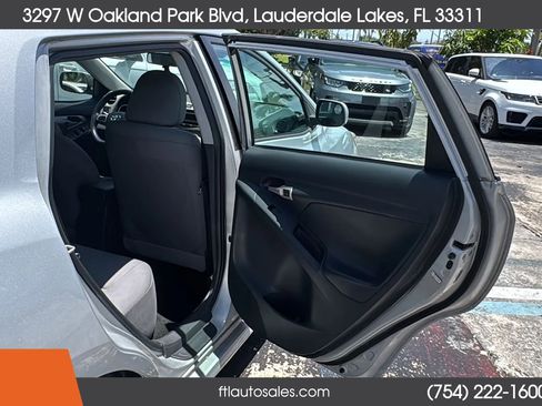 Used 2013 Toyota Matrix L w/ L Sport Pkg FWD image 32