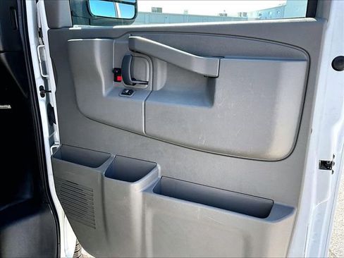 Used 2024 Chevrolet Express 3500 LS image 11