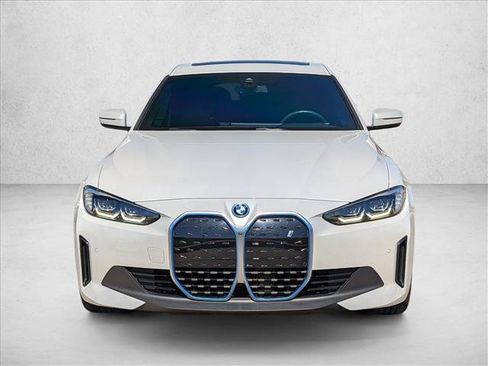 Used 2023 BMW i4 eDrive35 w/ Premium Package RWD image 2