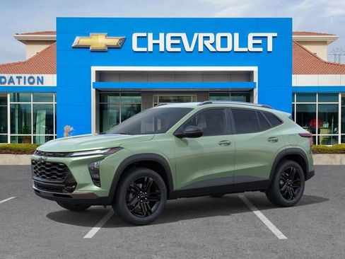 New 2026 Chevrolet Trax ACTIV w/ Driver Confidence Package image 2