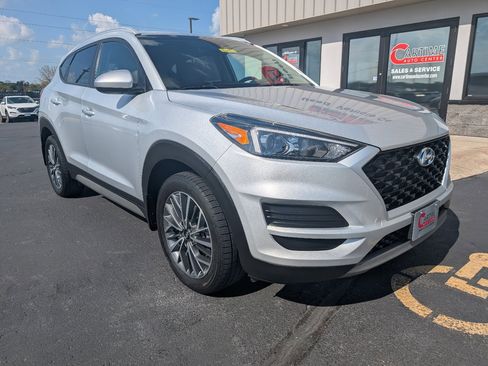 Used 2019 Hyundai Tucson SEL image 2