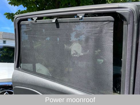 Used 2022 Honda Pilot Elite image 13