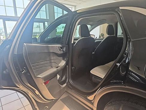 Used 2022 Ford Escape SE AWD/4WD image 28