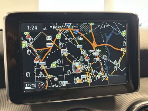 Used 2014 Mercedes-Benz CLA 250 4MATIC image 20