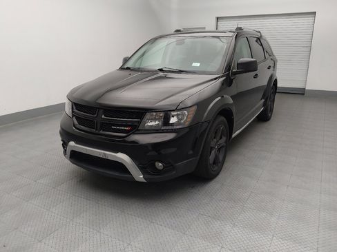 Used 2020 Dodge Journey Crossroad FWD image 15