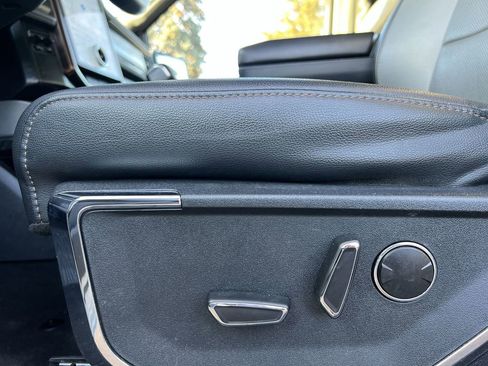 Used 2023 Ford F150 Lightning Lariat w/ Equipment Group 511A High image 14