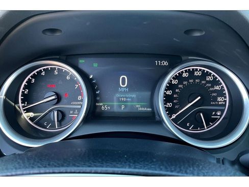 Used 2023 Toyota Camry XLE image 21