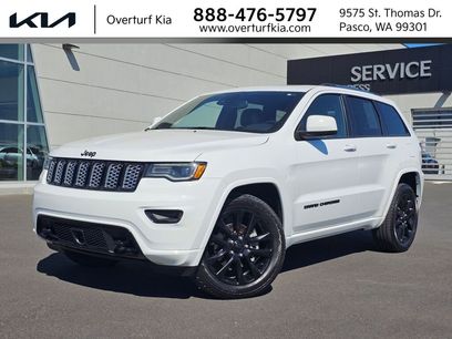 Used 2020 Jeep Grand Cherokee Altitude